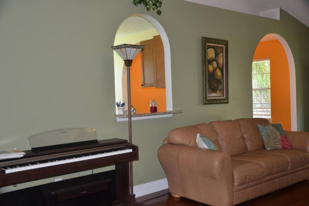 Awesome/luxury/perfect Location/pvt @se Jax Hébergement de vacances Jacksonville